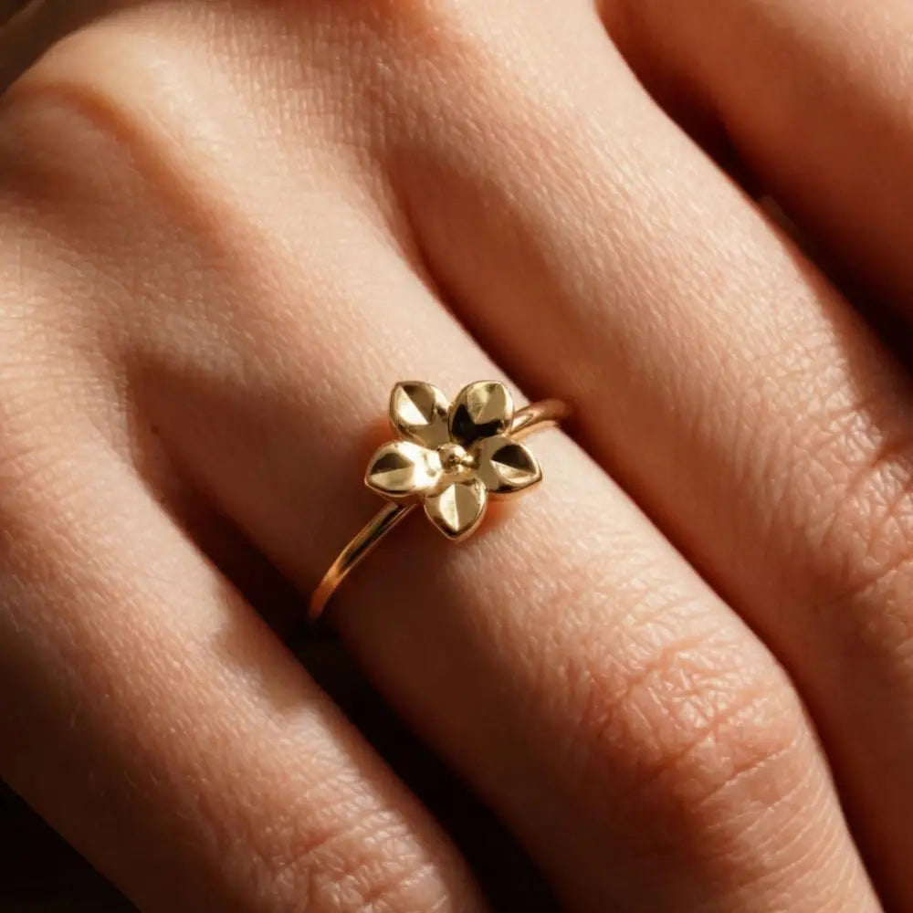 14K Gold Flower Ring Handcrafted Petal-Shaped Floral Design Minimalist Jewelry for Women