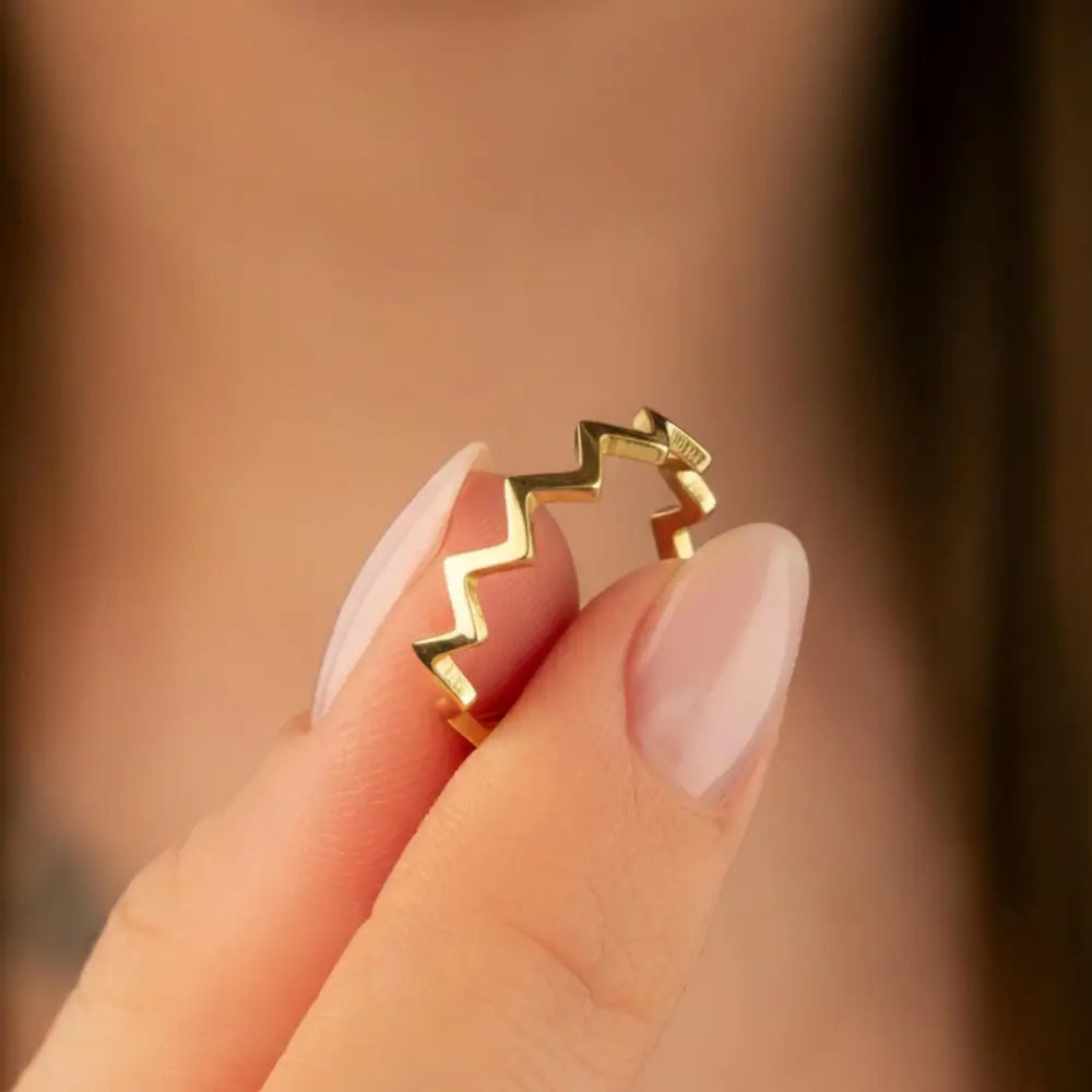 14K Gold Geometric Zigzag Ring Modern Chevron Style Handcrafted Jewelry for Women