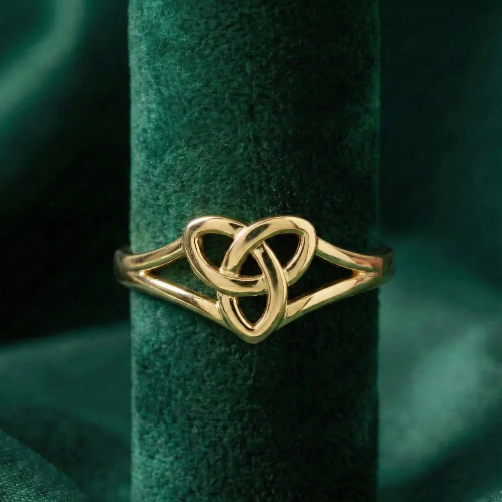 14K Gold Infinity Interlocking Trinity Ring Minimal Modern Jewelry for Women