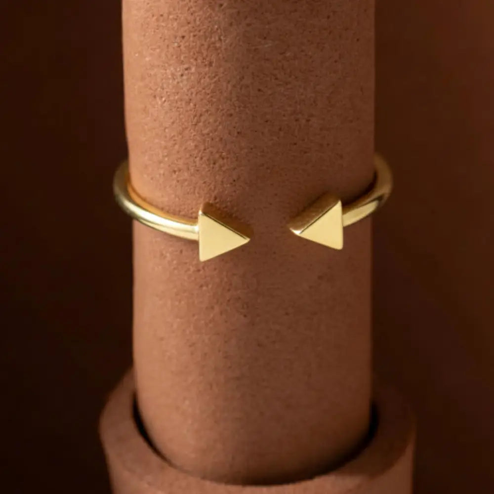 14K Handmade Gold Double Arrow Ring Trendy Minimalist Design with Geometric Shape