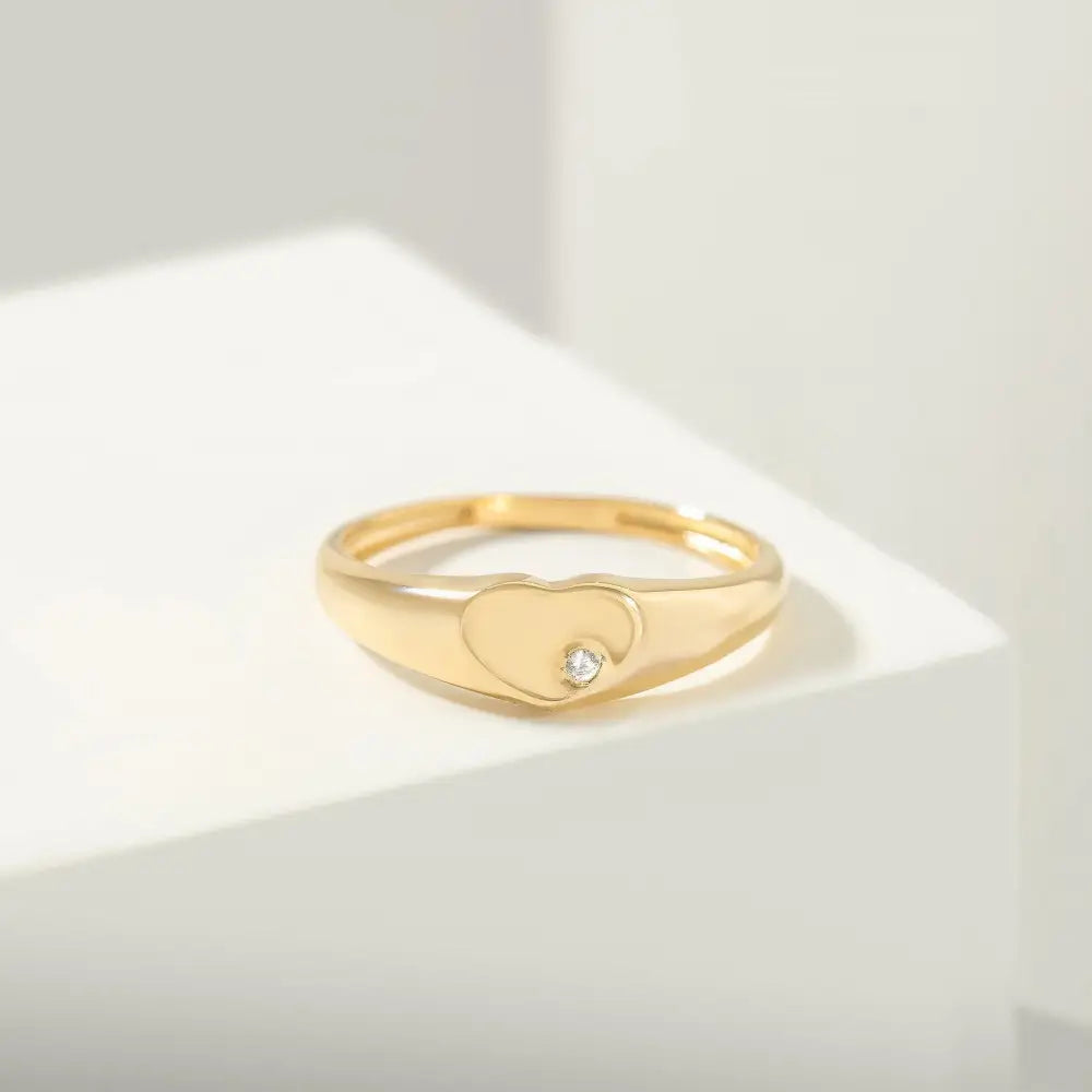 14K Handmade Gold Heart Ring with Diamond Elegant Jewelry Gift for Loved Ones