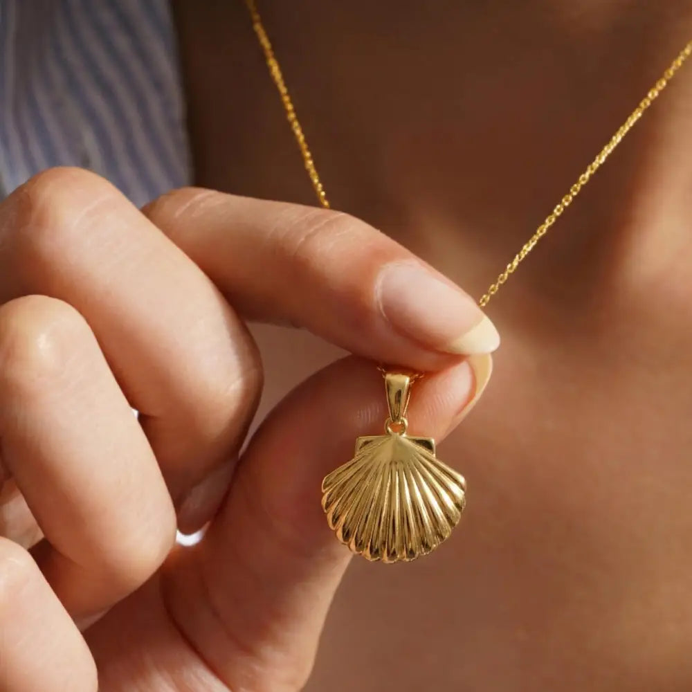 14K Solid Gold Handmade Seashell Necklace Minimal Scallop Shell Gold Pendant Jewelry - Jewelry