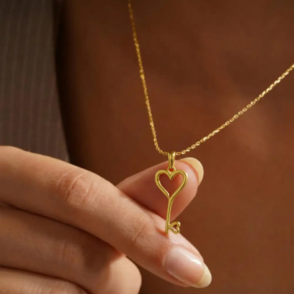 14K Solid Gold Heart Key Pendant Necklace Romantic Love Symbol Jewelry - Jewelry