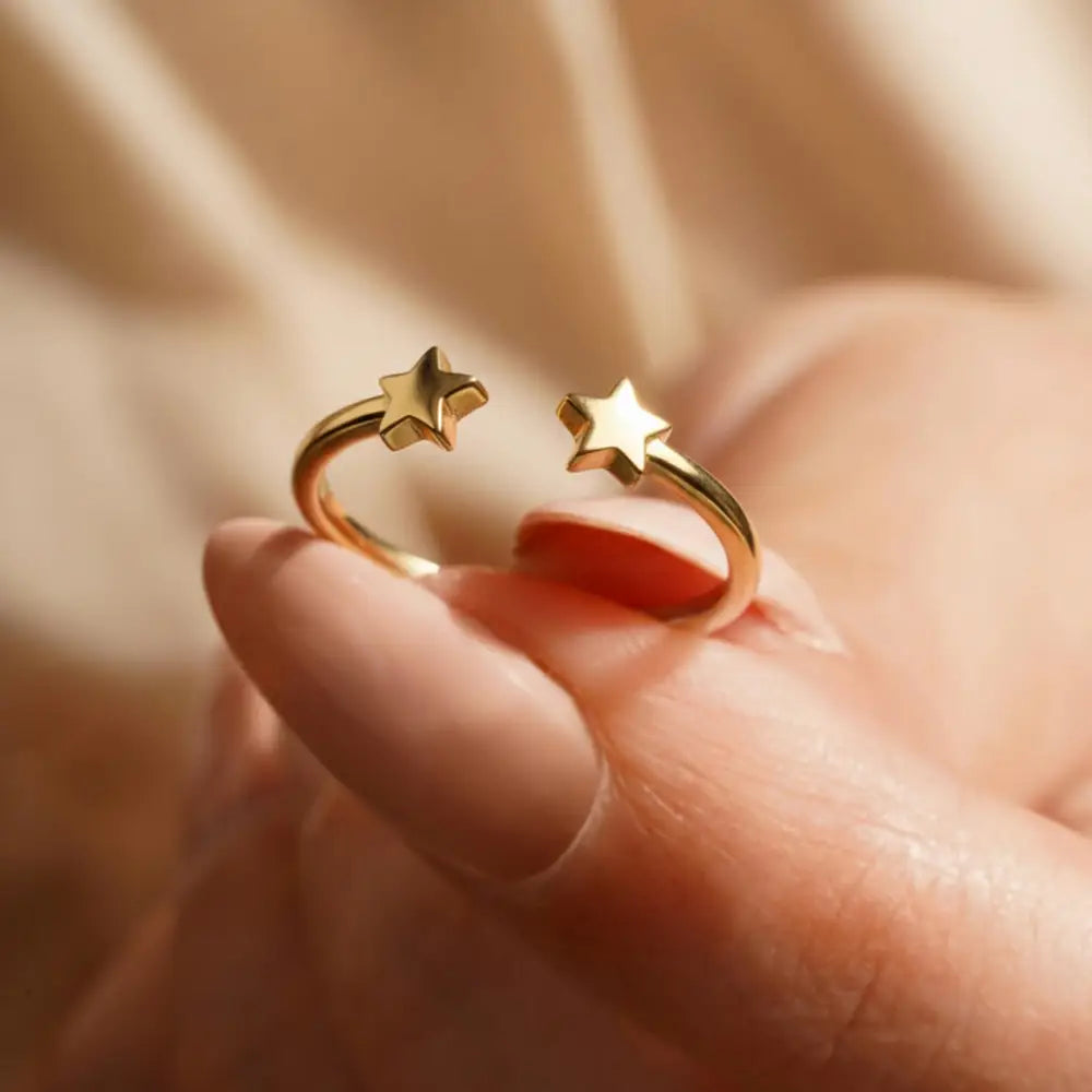 Handmade 14K Solid Gold Star Ring Elegant Band Jewelry for Women