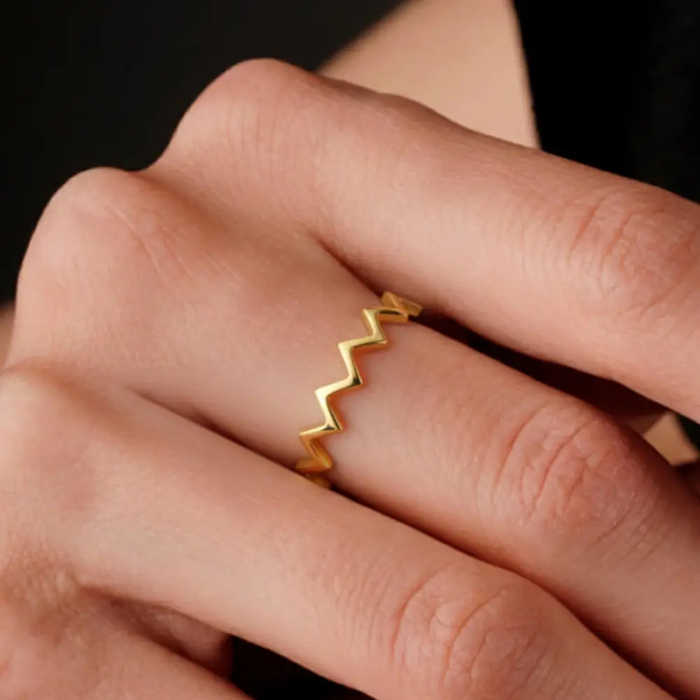14K Gold Geometric Zigzag Ring Modern Chevron Style Handcrafted Jewelry for Women
