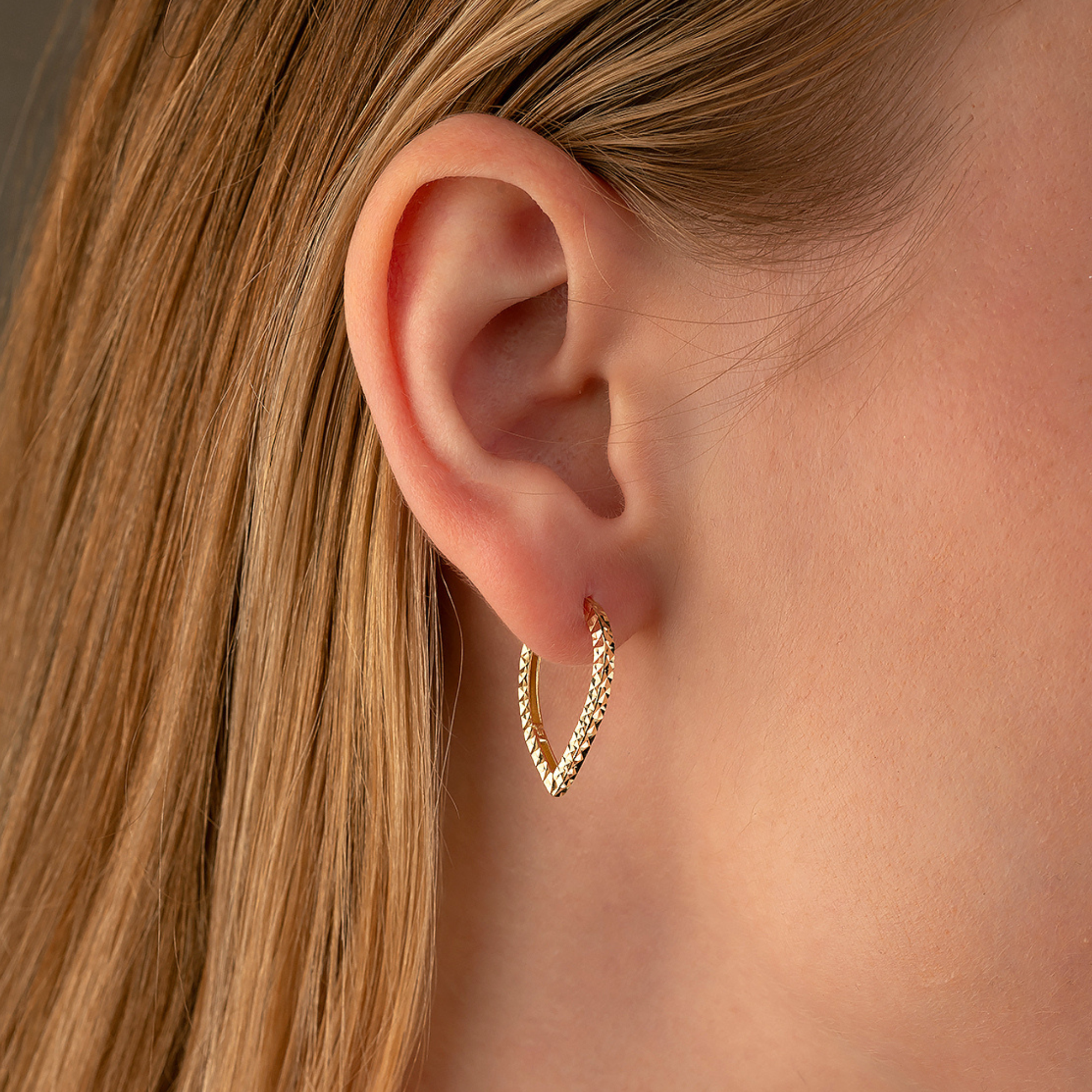 14K Gold Teardrop Triangle Hoop Earrings – Hinged Huggies Diamond Cut - Hoop Earrings