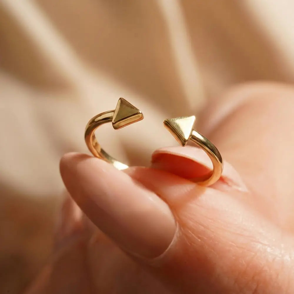 14K Handmade Gold Double Arrow Ring Trendy Minimalist Design with Geometric Shape