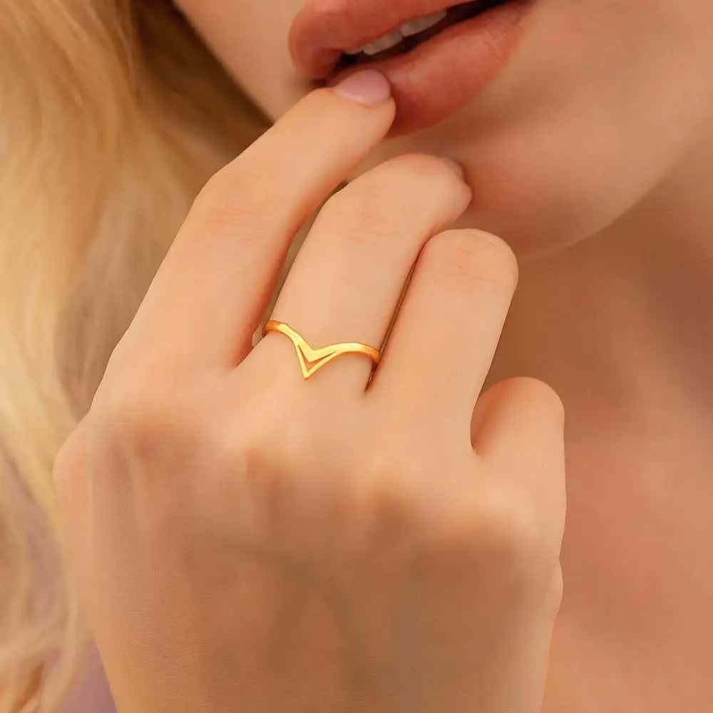 14K Solid Gold Chevron Ring Wavy Wedding Band Wishbone Ring
