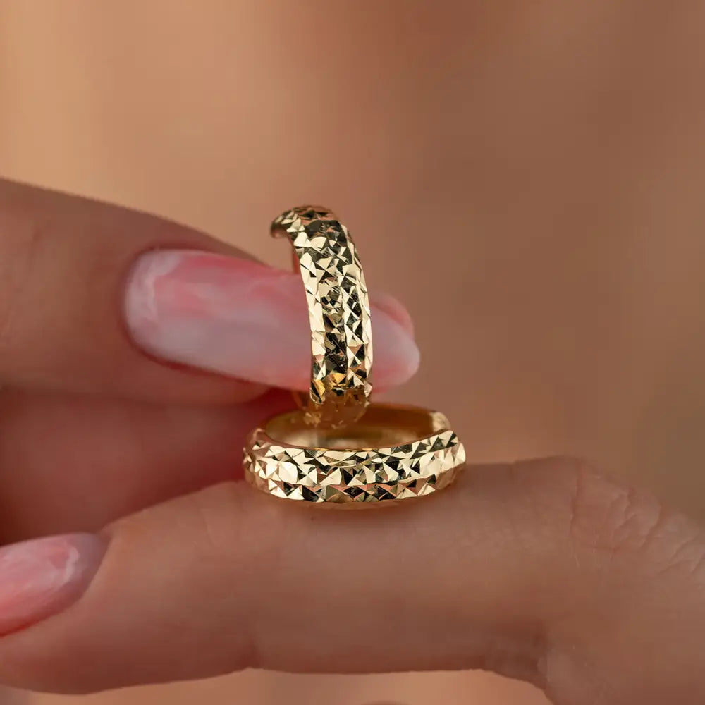 14K Solid Gold Diamond-Cut Huggie Hoop Earrings – Minimalist Everyday Hoops 11mm 13.5mm - Single Small / 14K Yellow