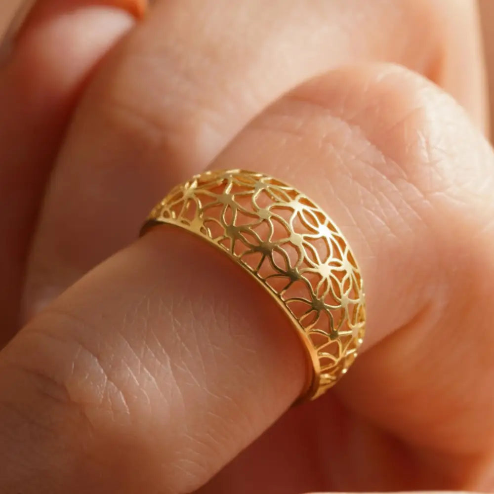 14K Solid Gold Handmade Openwork Ring Elegant Floral Lattice Design Wide Band Fine Jewelry