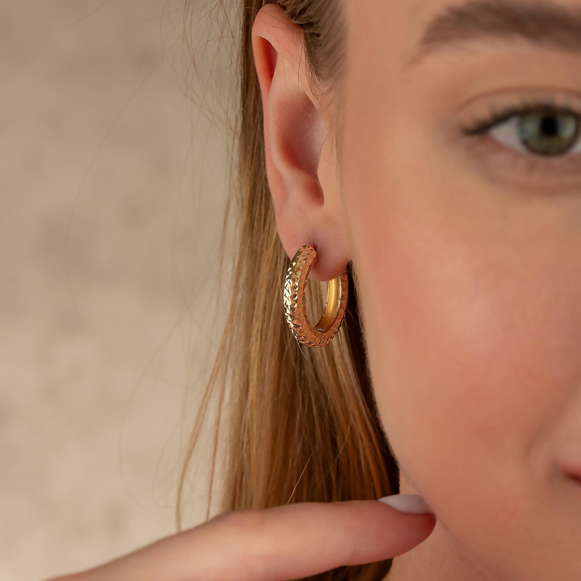 Diamond Cut Hoop Huggies Earrings 14K Solid Gold | Minimal Round Shiny Hoops 10 mm or 14 mm Huggy Hoops for Everyday