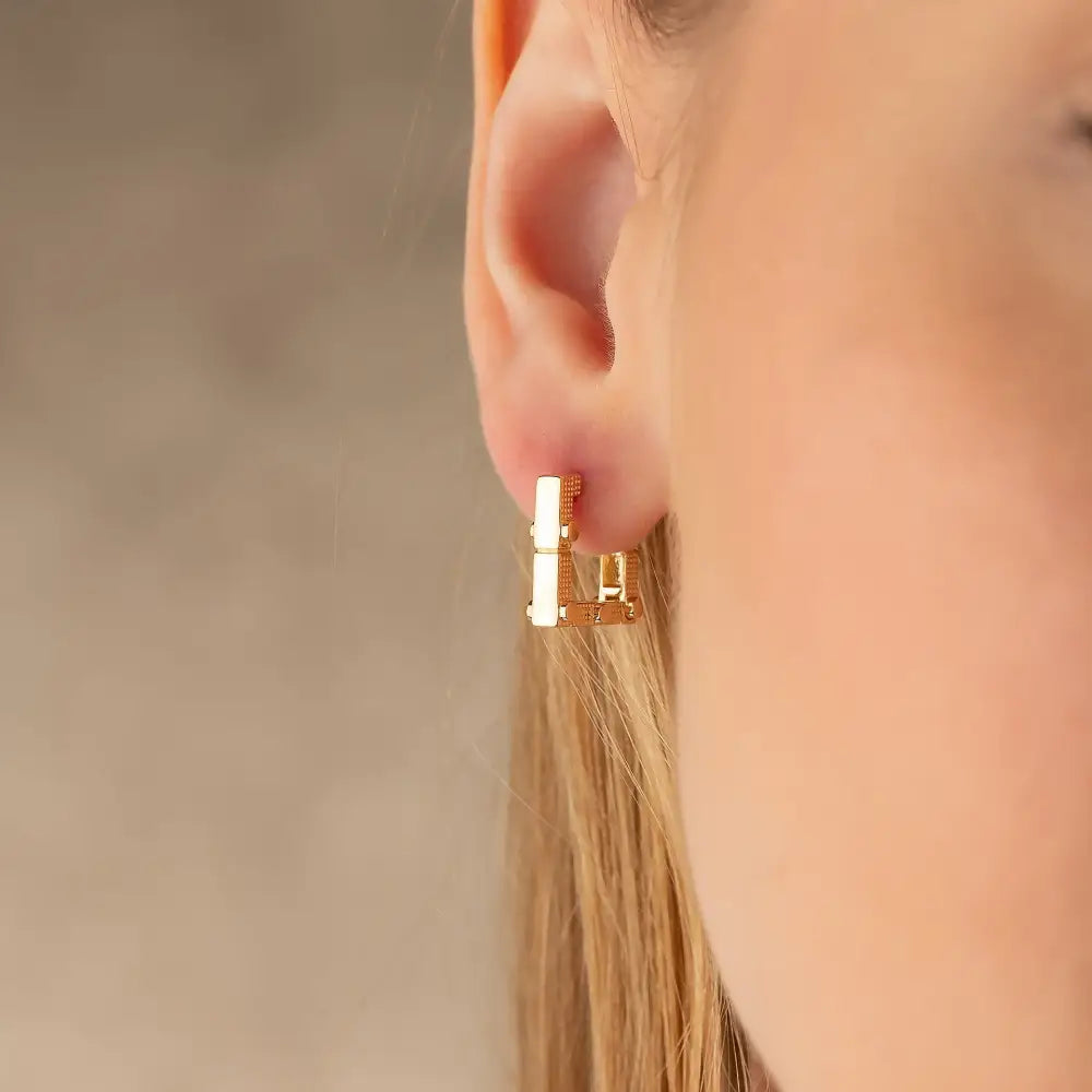 Square Hoop Earrings 14K Solid Gold | Geometric Ribbed Huggies 4.5 mm Thick 14 mm Square Gold Earrings for Women